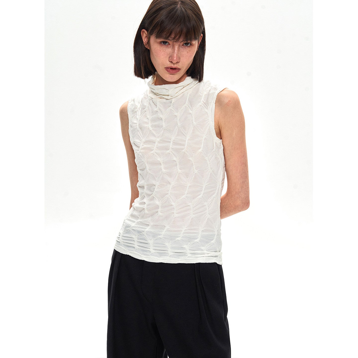 Honeycomb Plaid Shoulder Vest