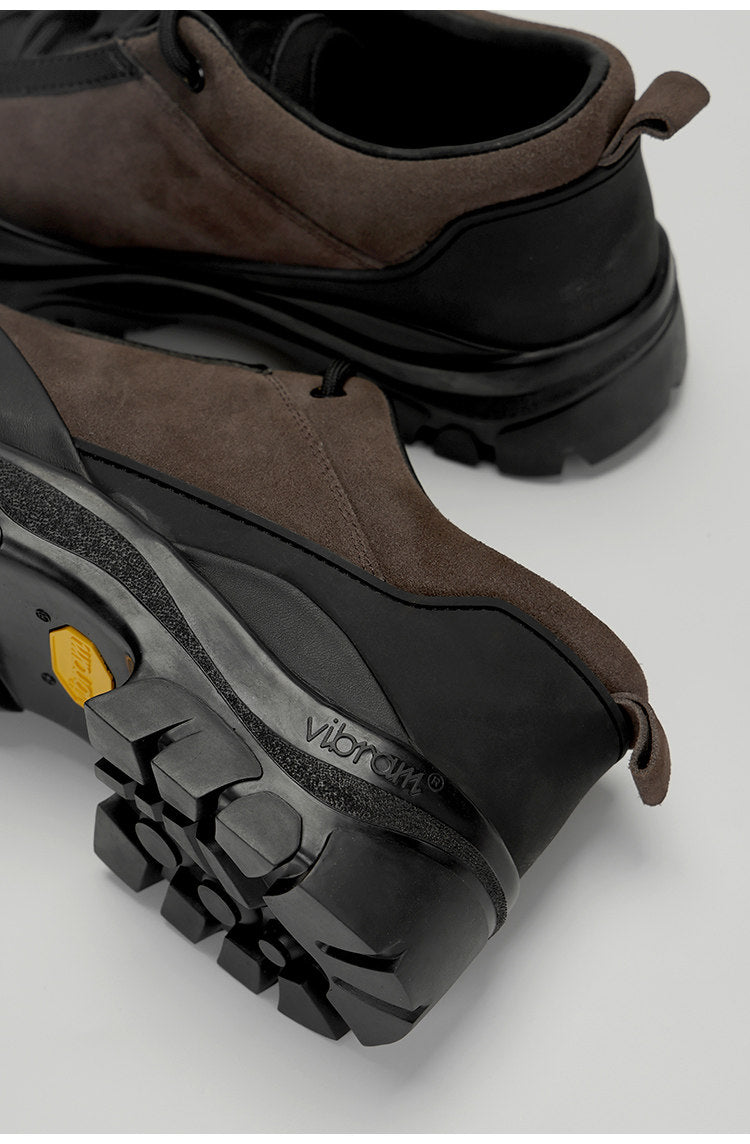 Streamline V-sole retro shoes