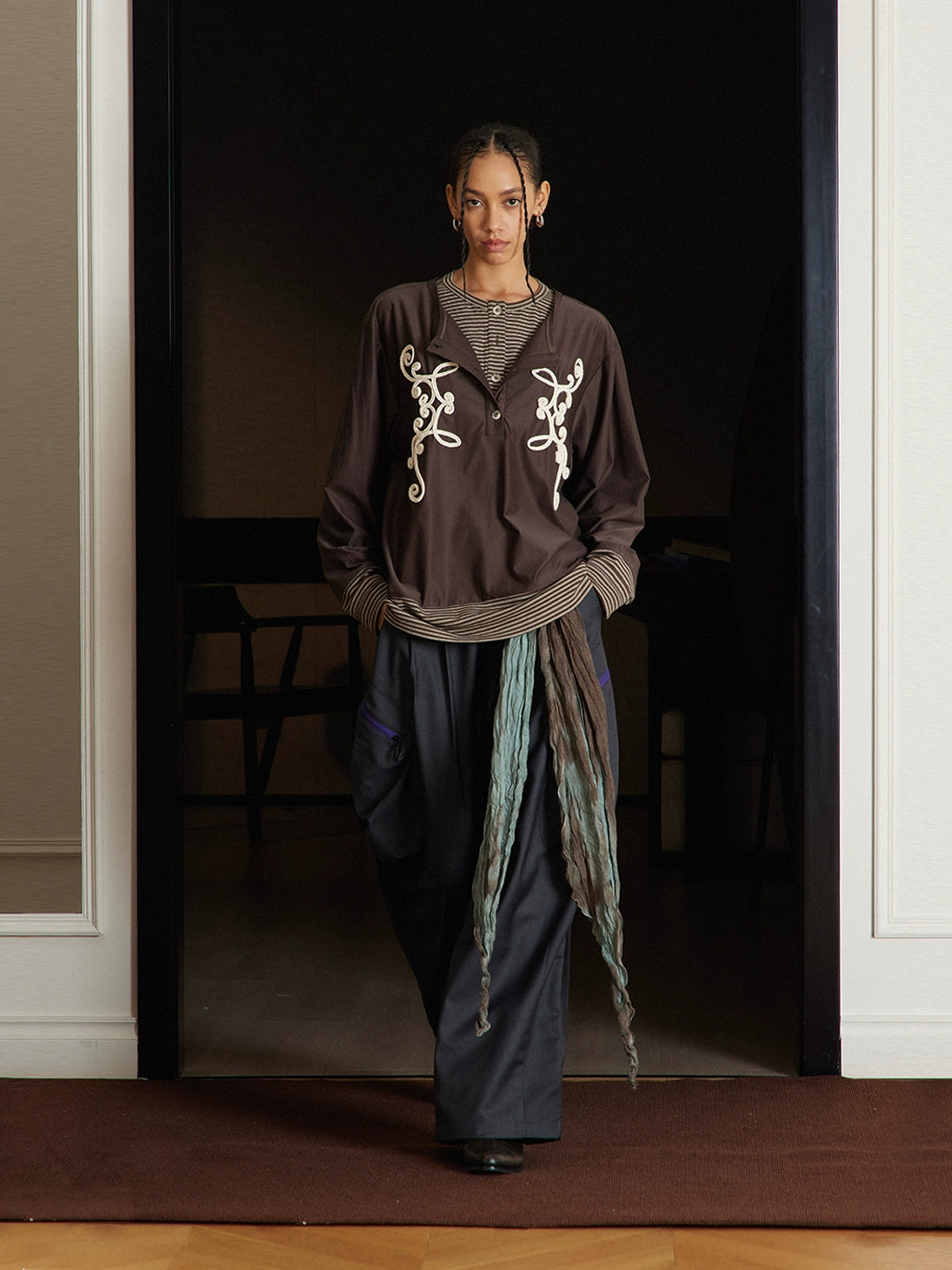 Stripe Fake layered Long Sleeve vintage embroidered T-shirt