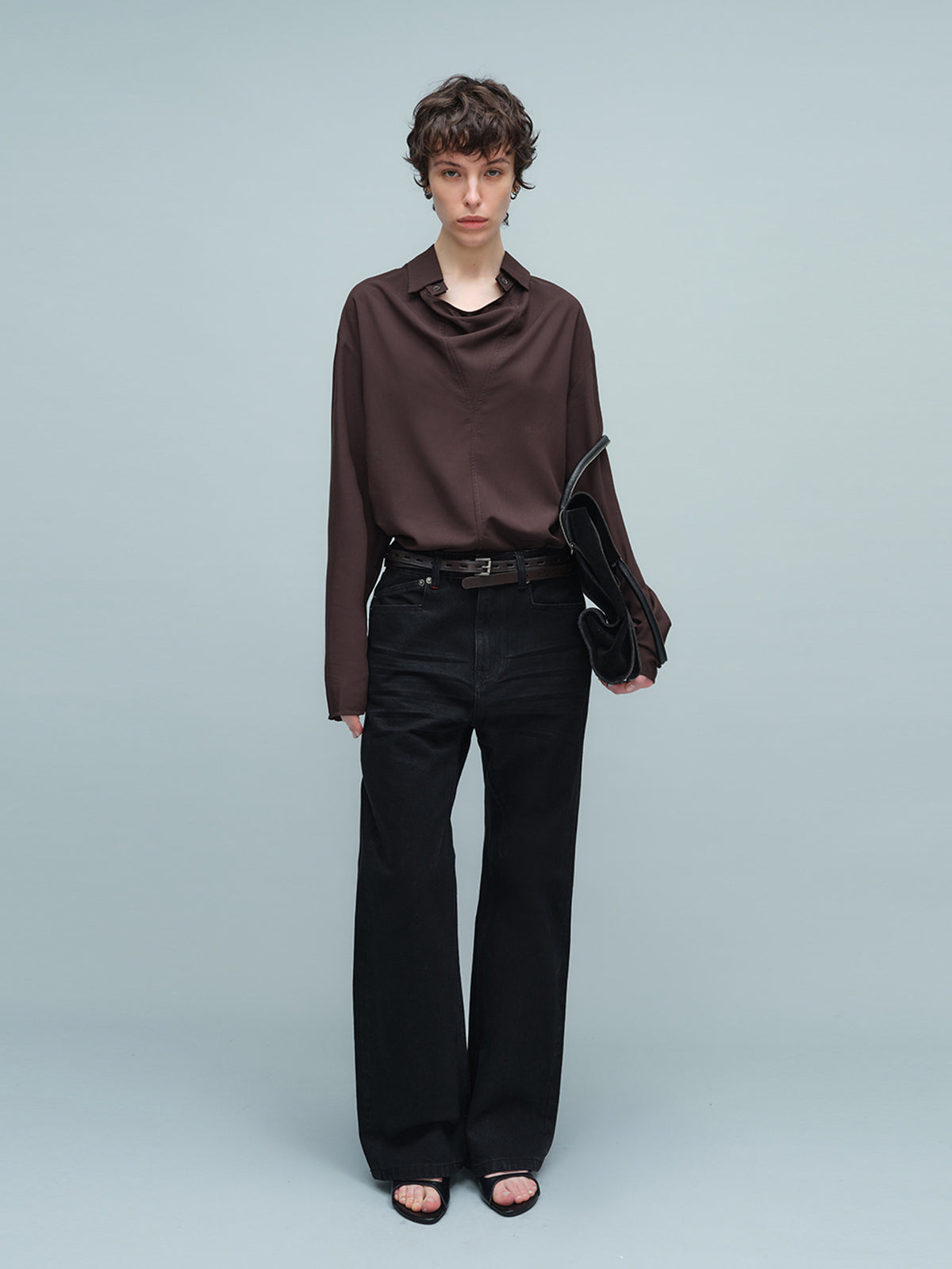 Front swaying collar long sleeve