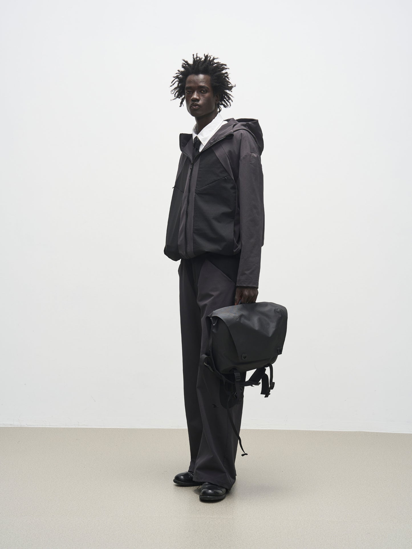 777 Organizing' two-tone patchwork softshell hooded jacket