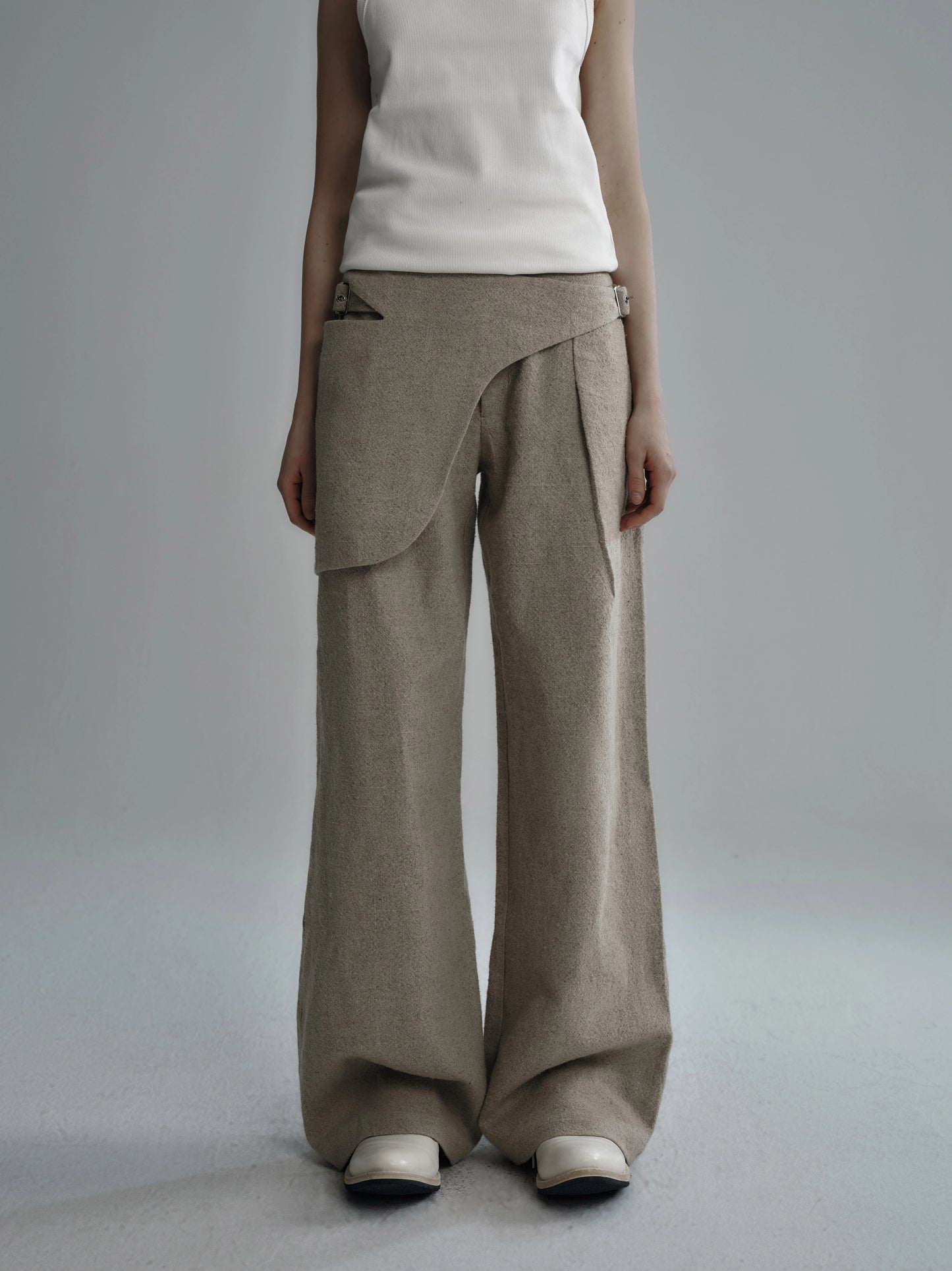 "Accumulation" loose wide-leg fencing pants