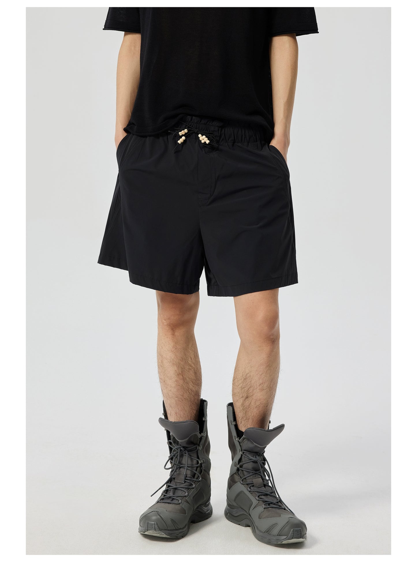 Pleated quick-dry shorts