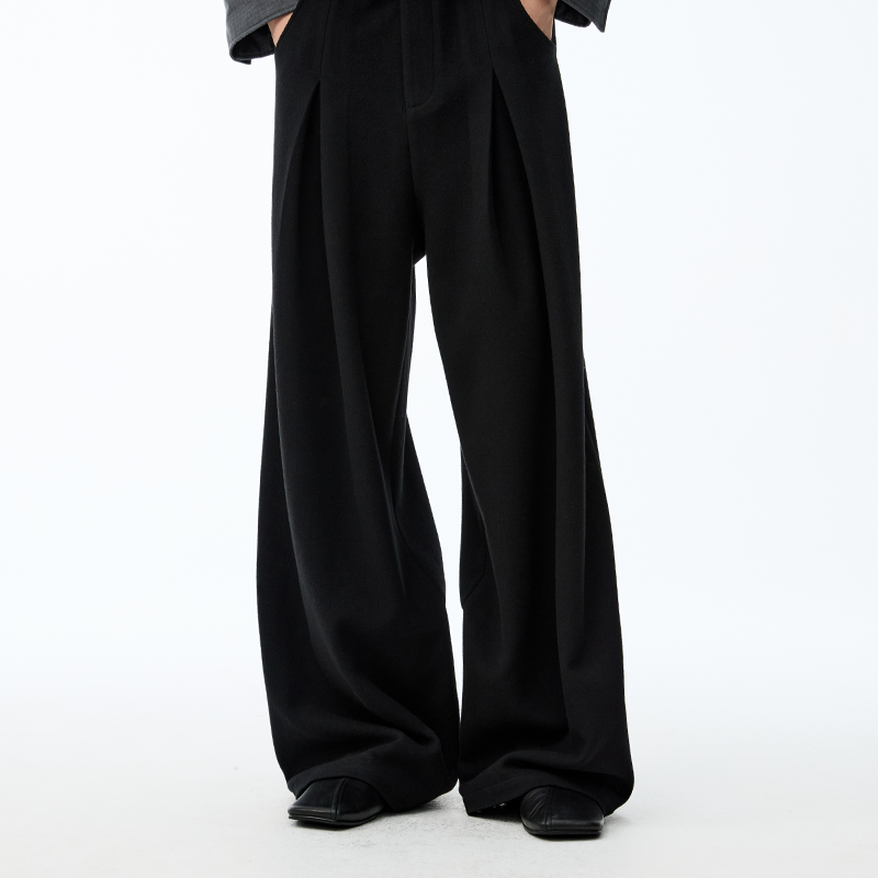 Paneled wool Trouser