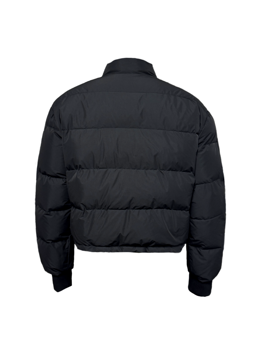 Magnetic buckle down jacket