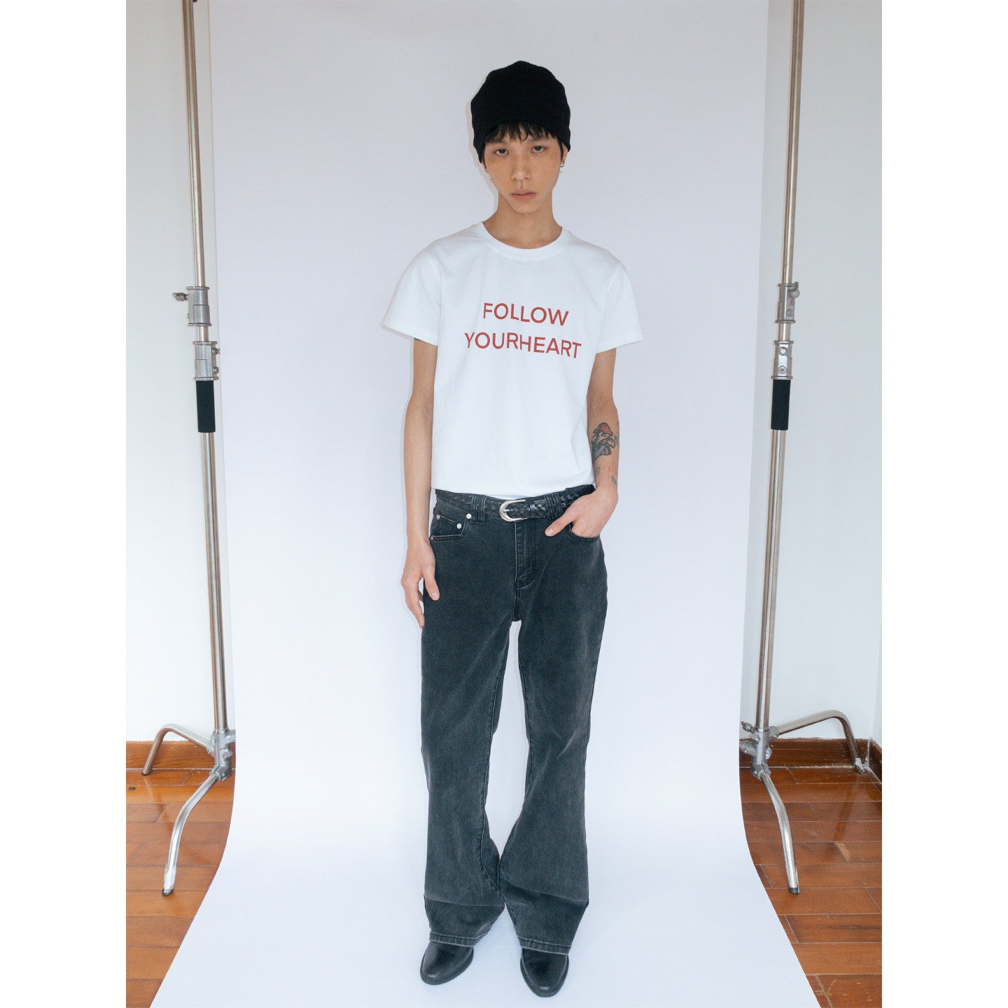 Washed Embroidered Bootcut Jeans