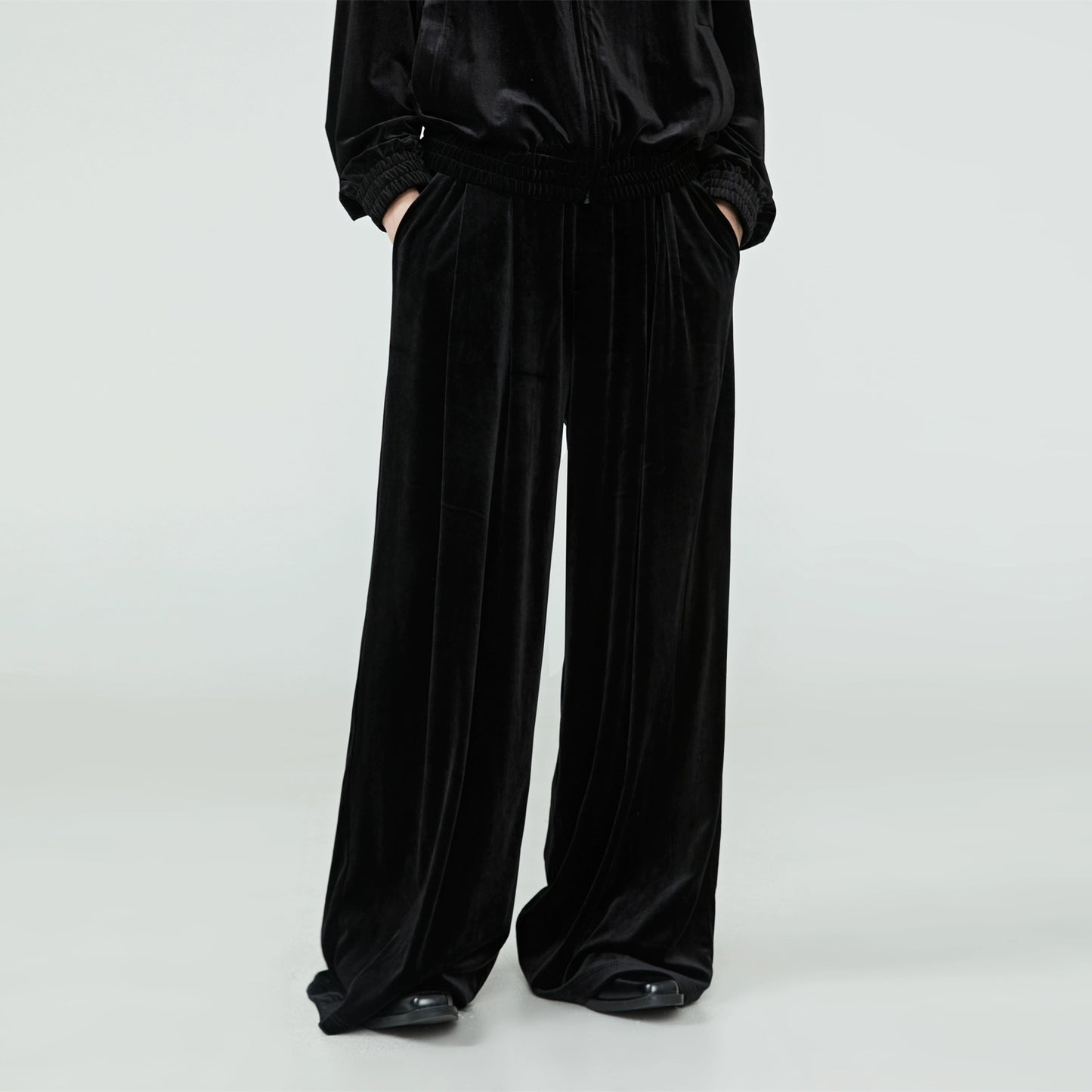 Wide-Leg Velvet drape Trouser