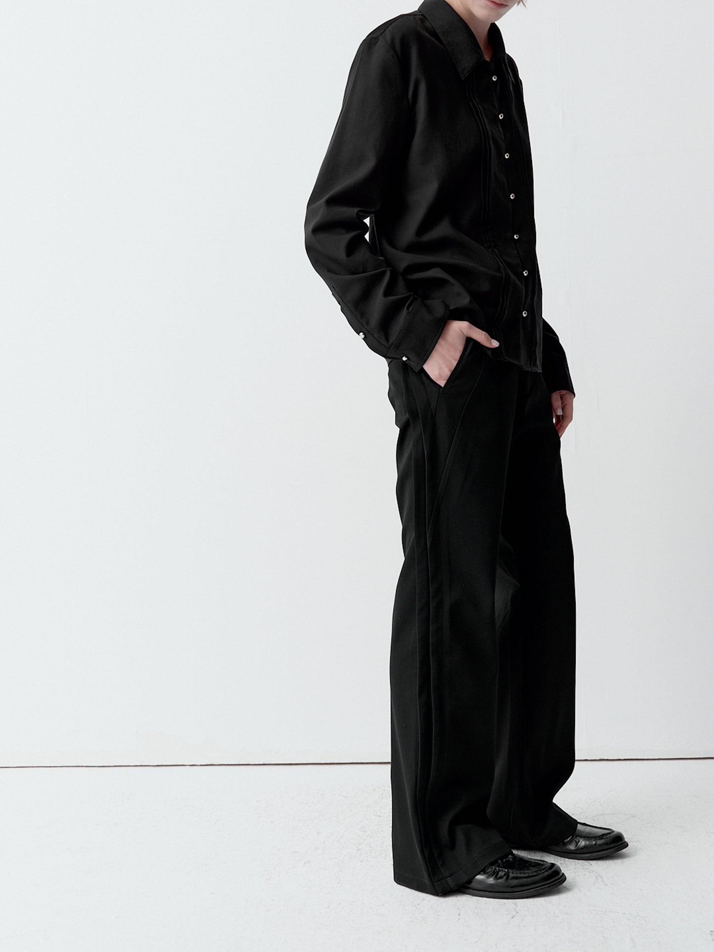 Curved multi-layer boot trousers