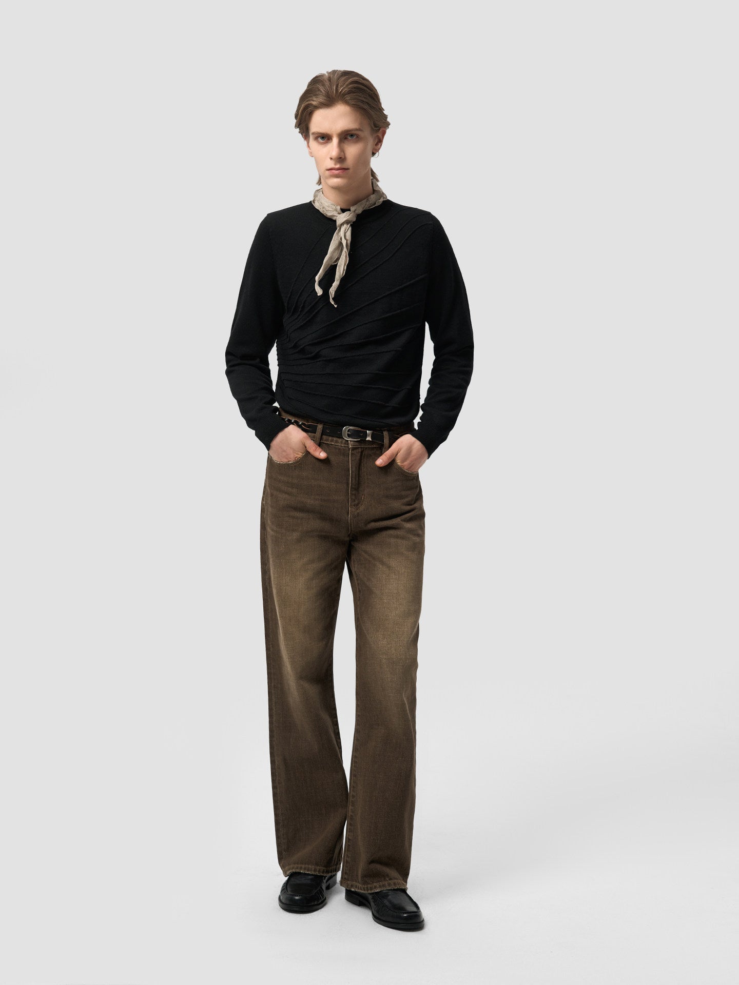 Leather patch jeans