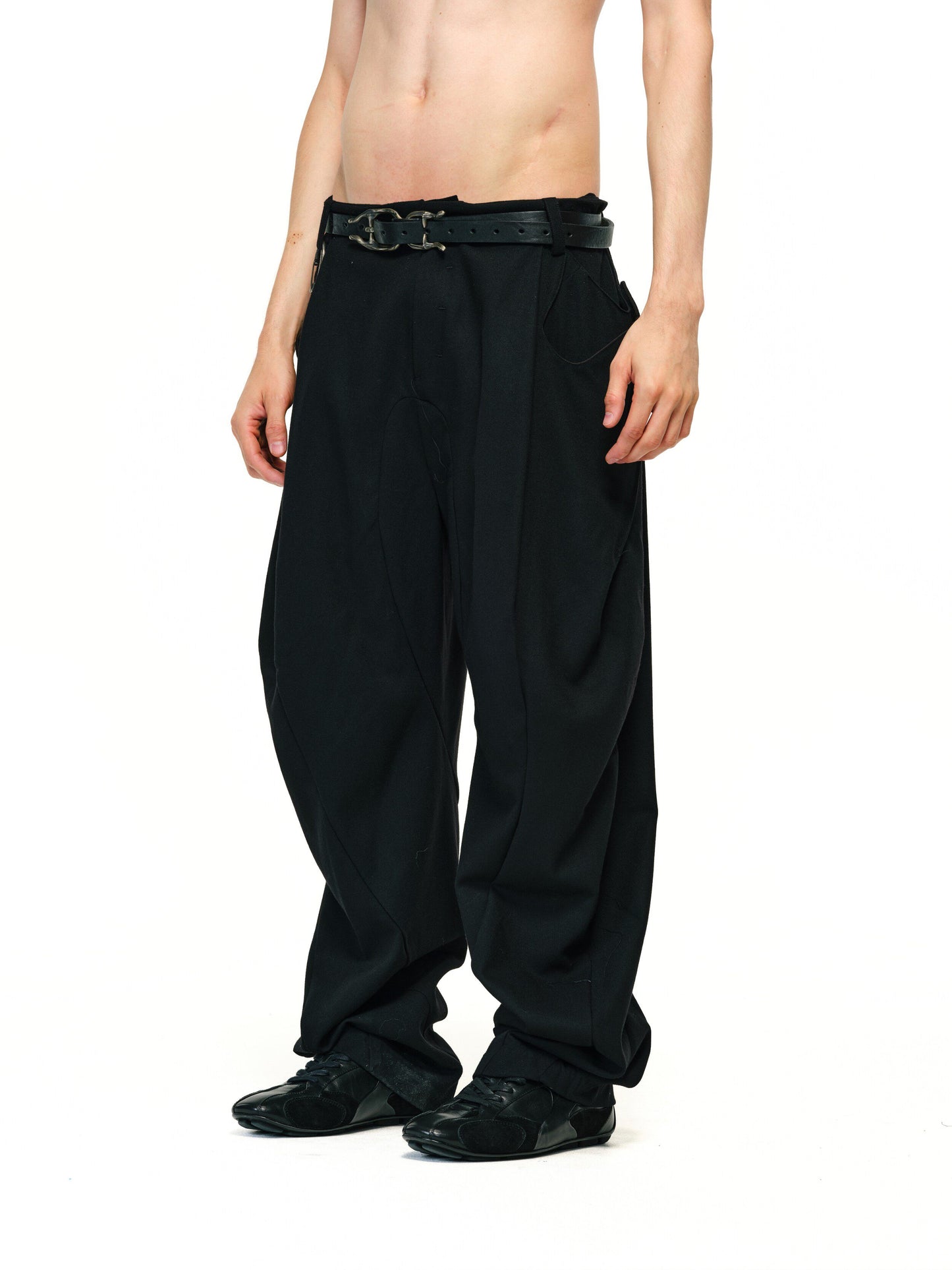 "MAESTRO"Spiral curved blade trousers