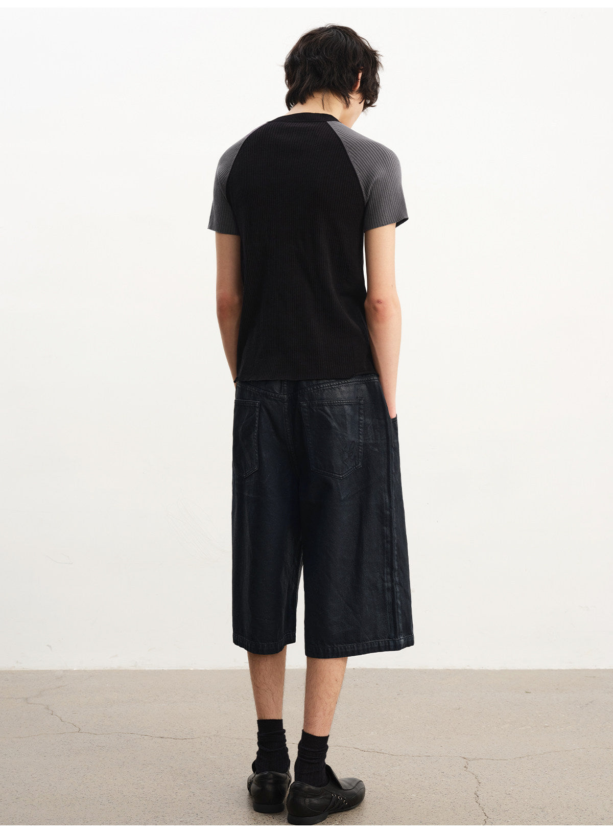 Waxed denim cropped pants