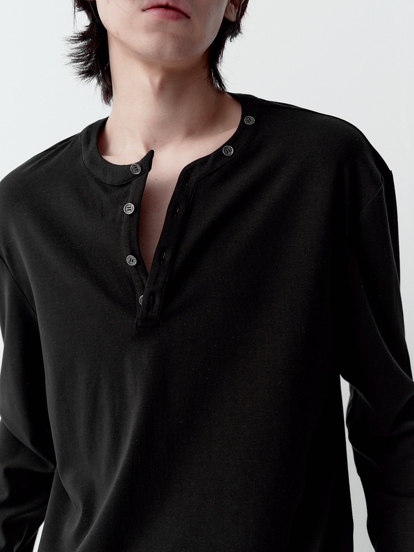 Henry collar asymmetrical long-sleeve T-shirt