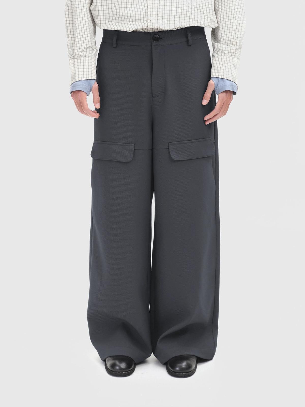 Cut Pocket Trouser