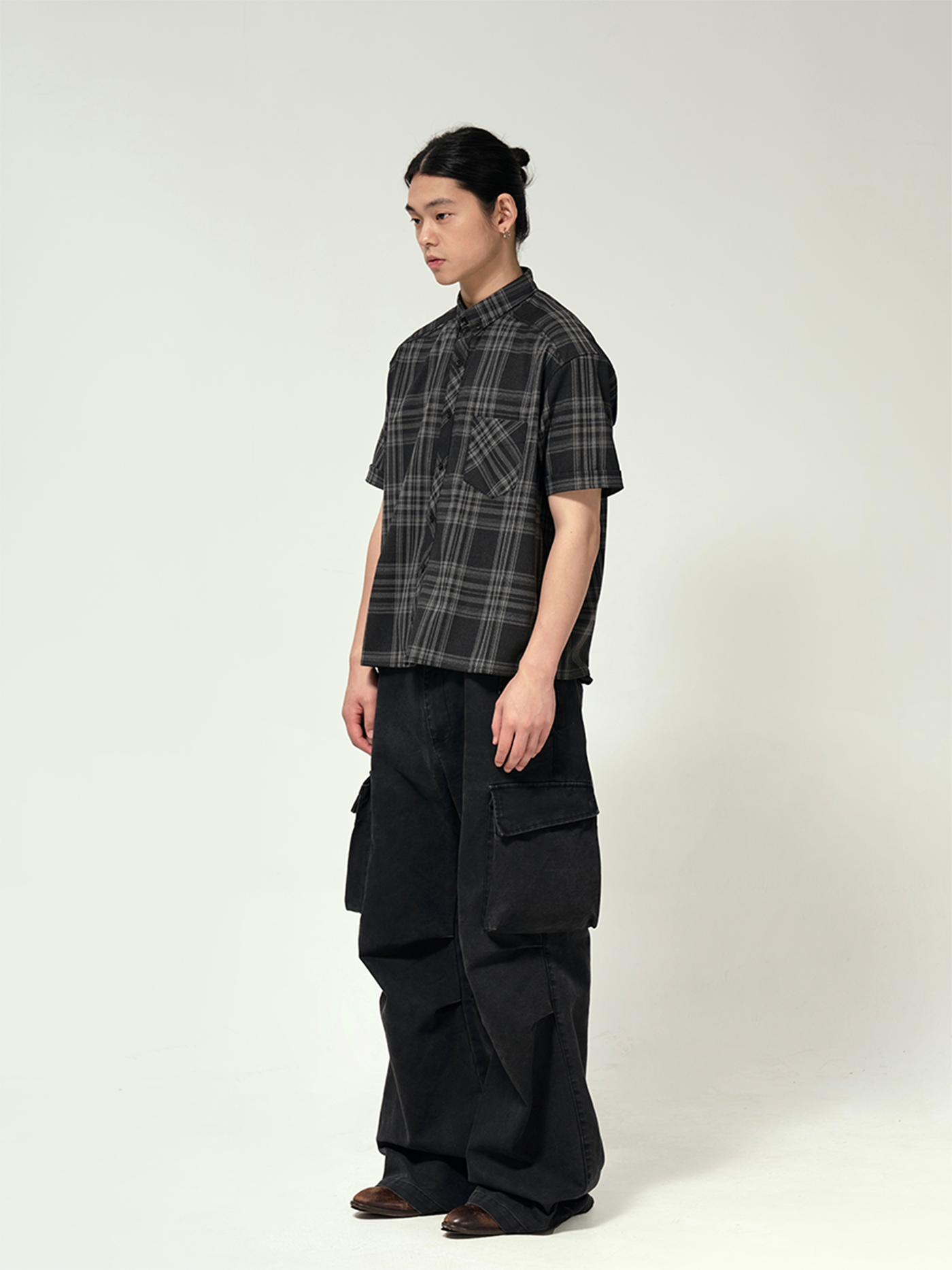 Washed Distressed Cargo pants