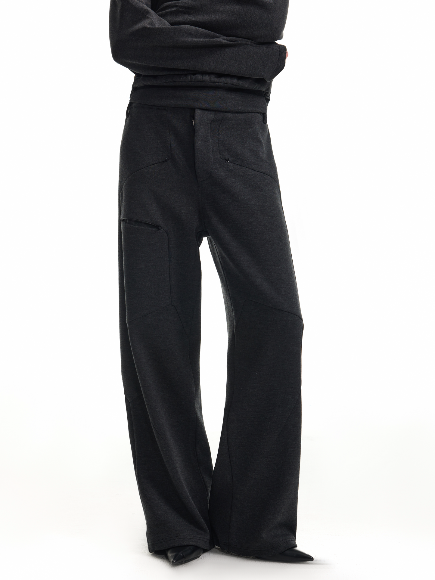 Air-cut wide-leg pants