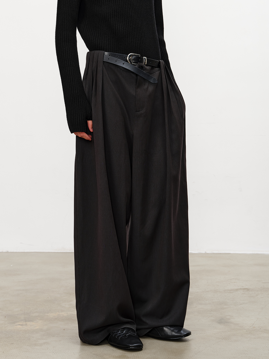 Multi-Pleated Drape Pants