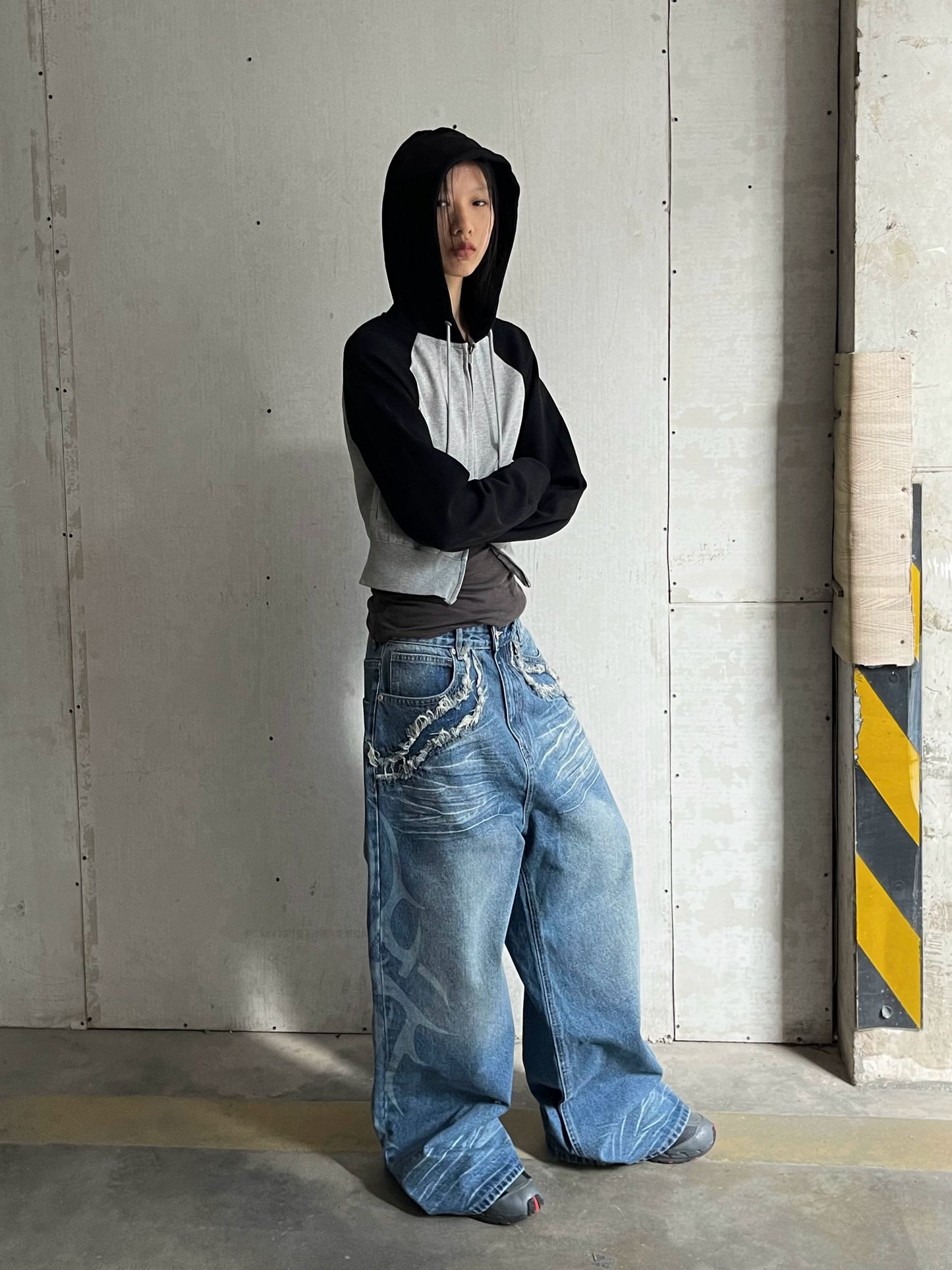 ice-blue washed baggy-fit jeans