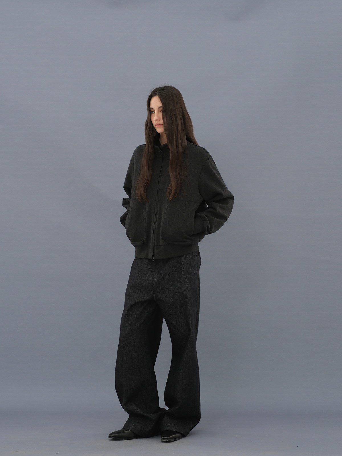 Fitted sweatshirt jacket