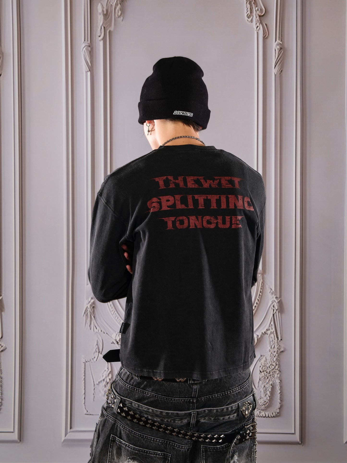 Tongue Spoof Distressed T-shirt