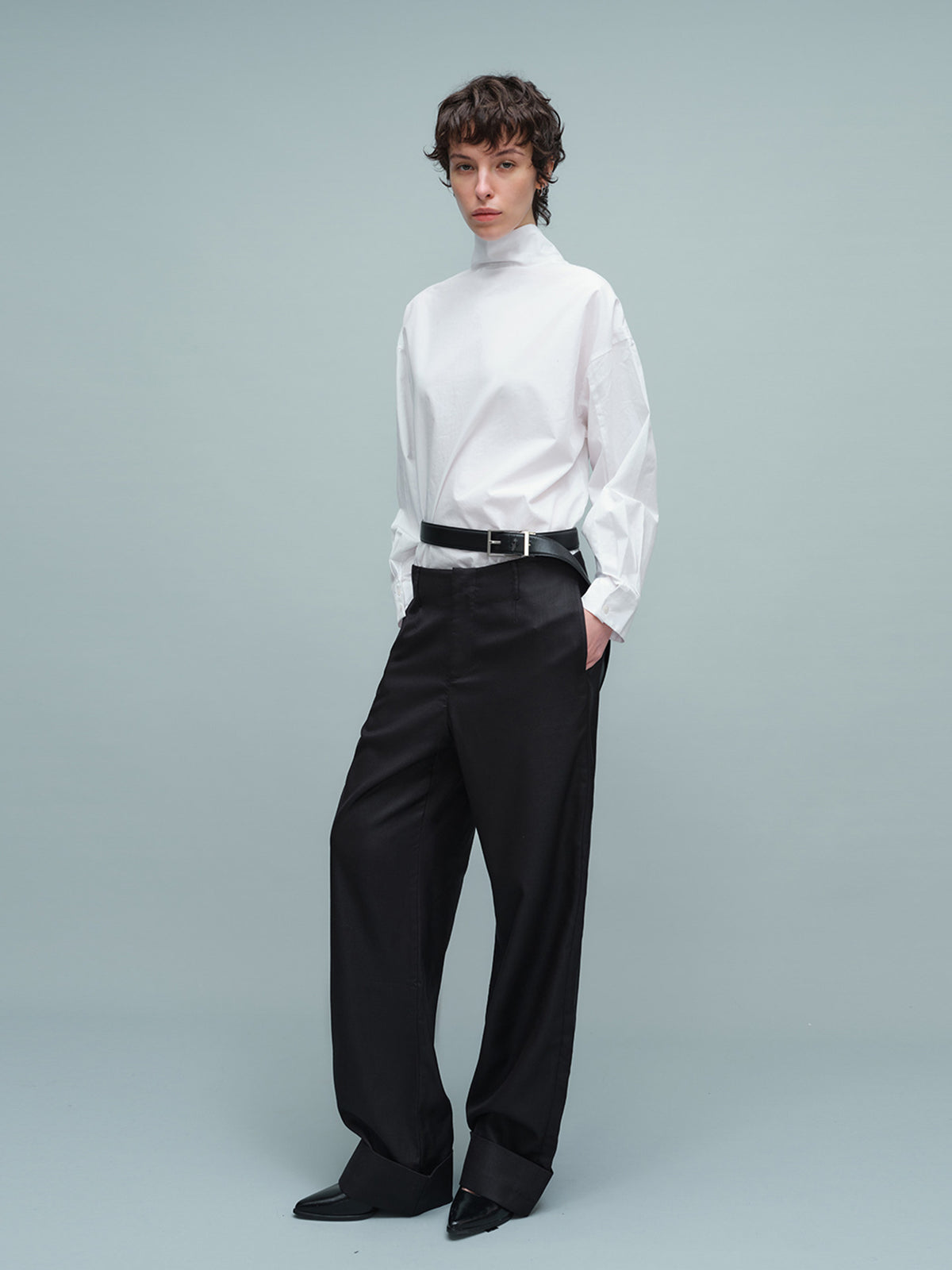 Slim-fit waistless hemmed dress pants