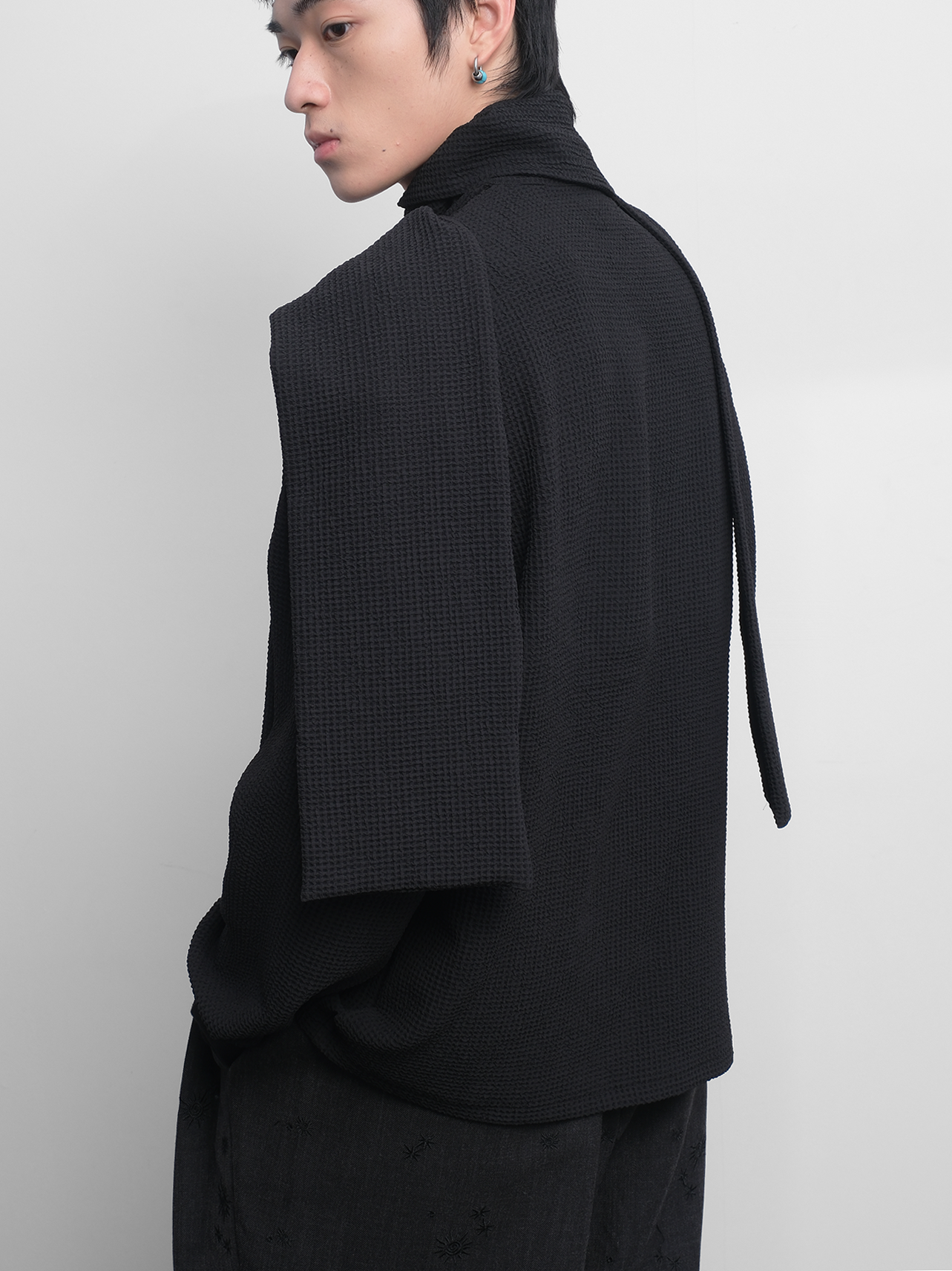 Scarf Detachable Sweatshirt