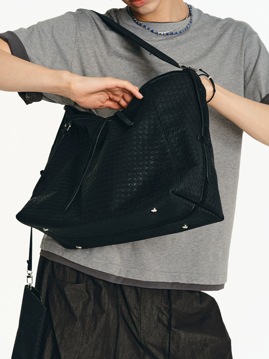 SMOKY EMBOSSED SHOULDER BAG
