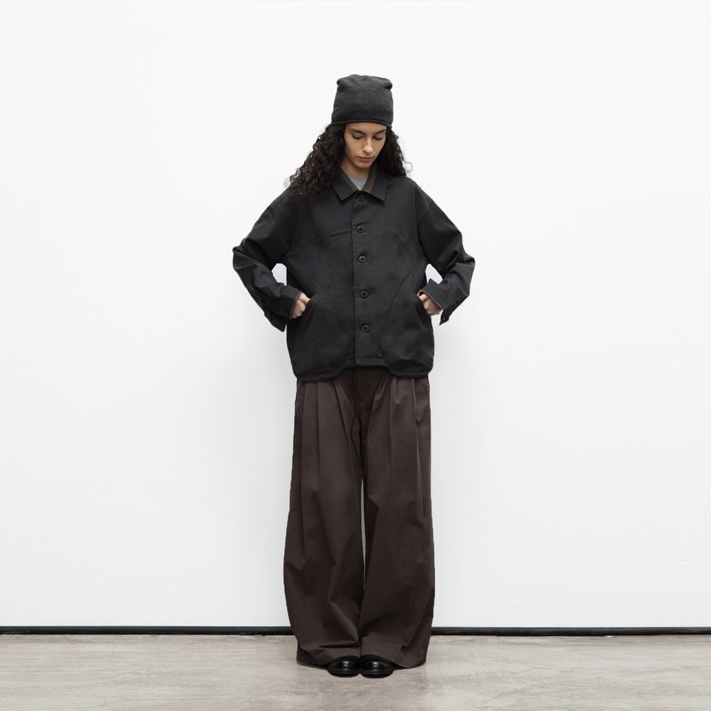 Multi-pleated loose wide-leg trousers