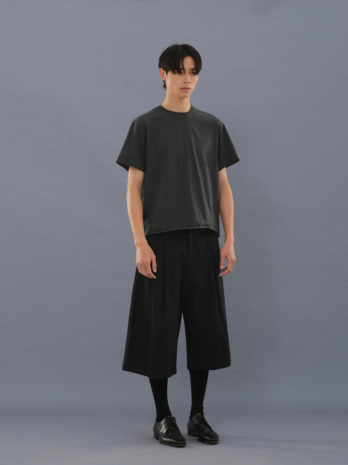 Linen blend cropped shorts