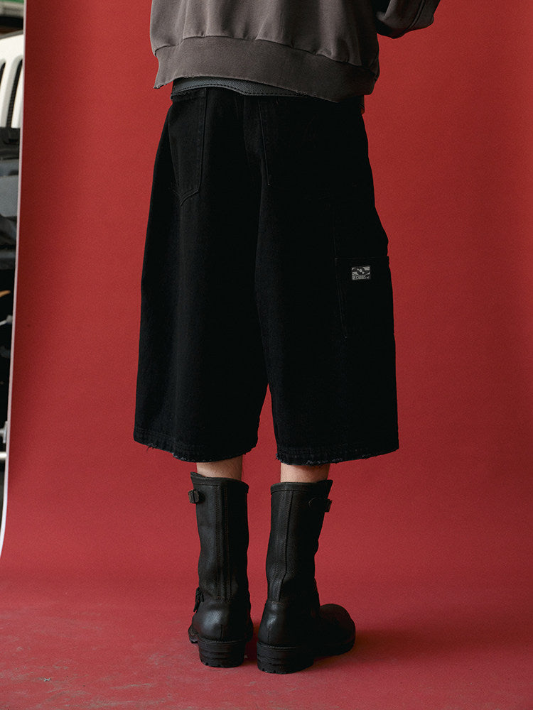 BLACK WASH BAGGY SHORTS