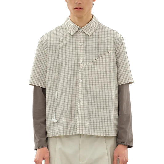 Plaid short-sleeved shirt