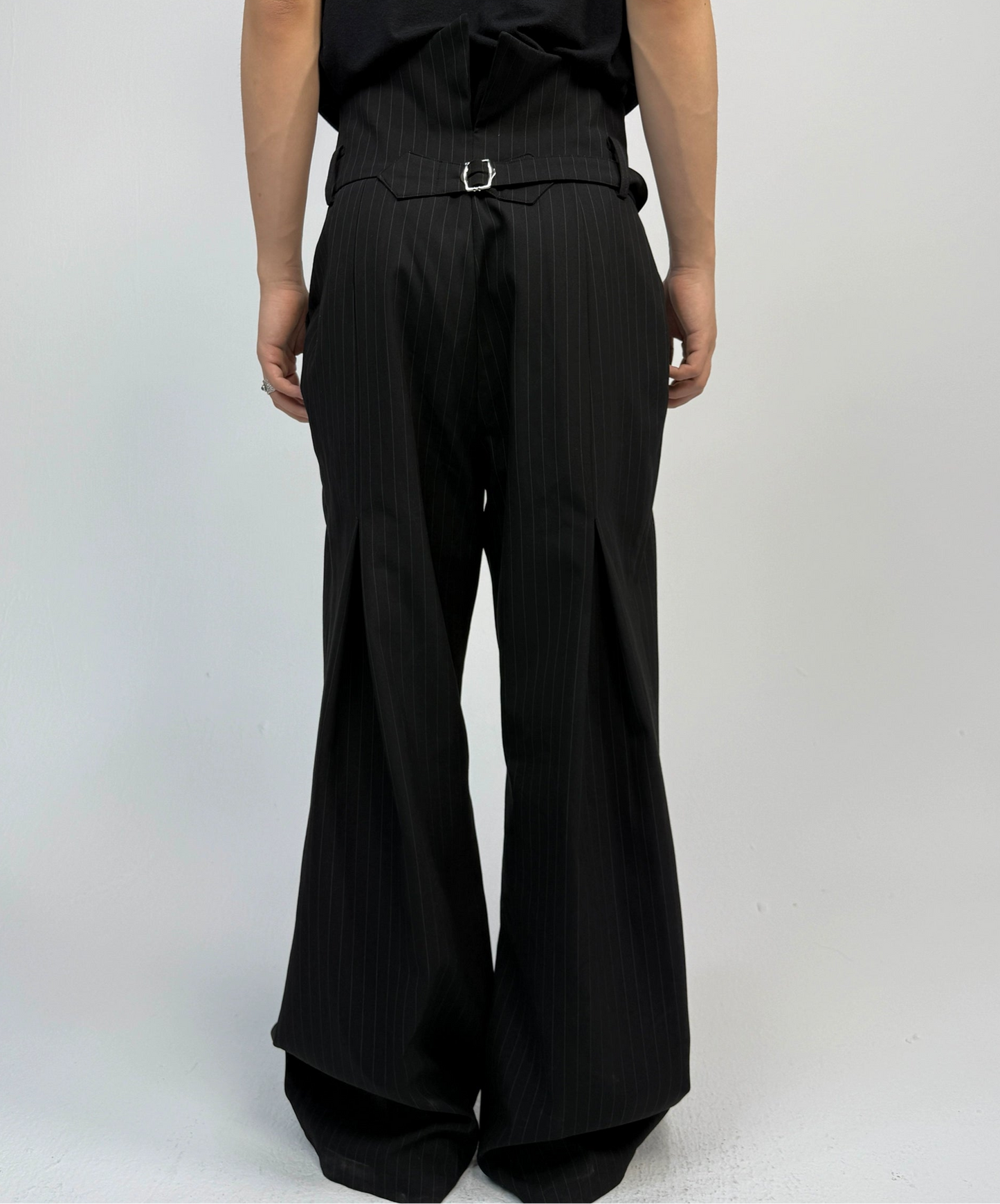Zen embroidery bootcut Button trousers