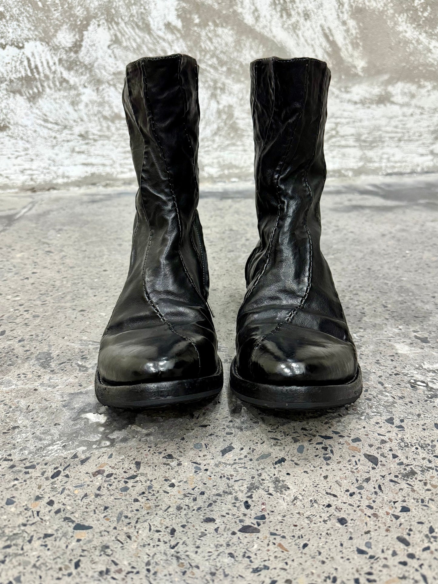 Kangaroo Leather Swivel Zipper Chelsea Boots