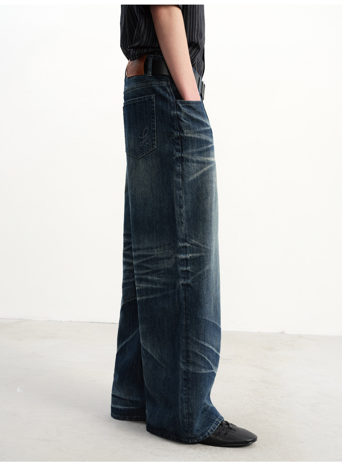 3D pressed pleats washed Jeans