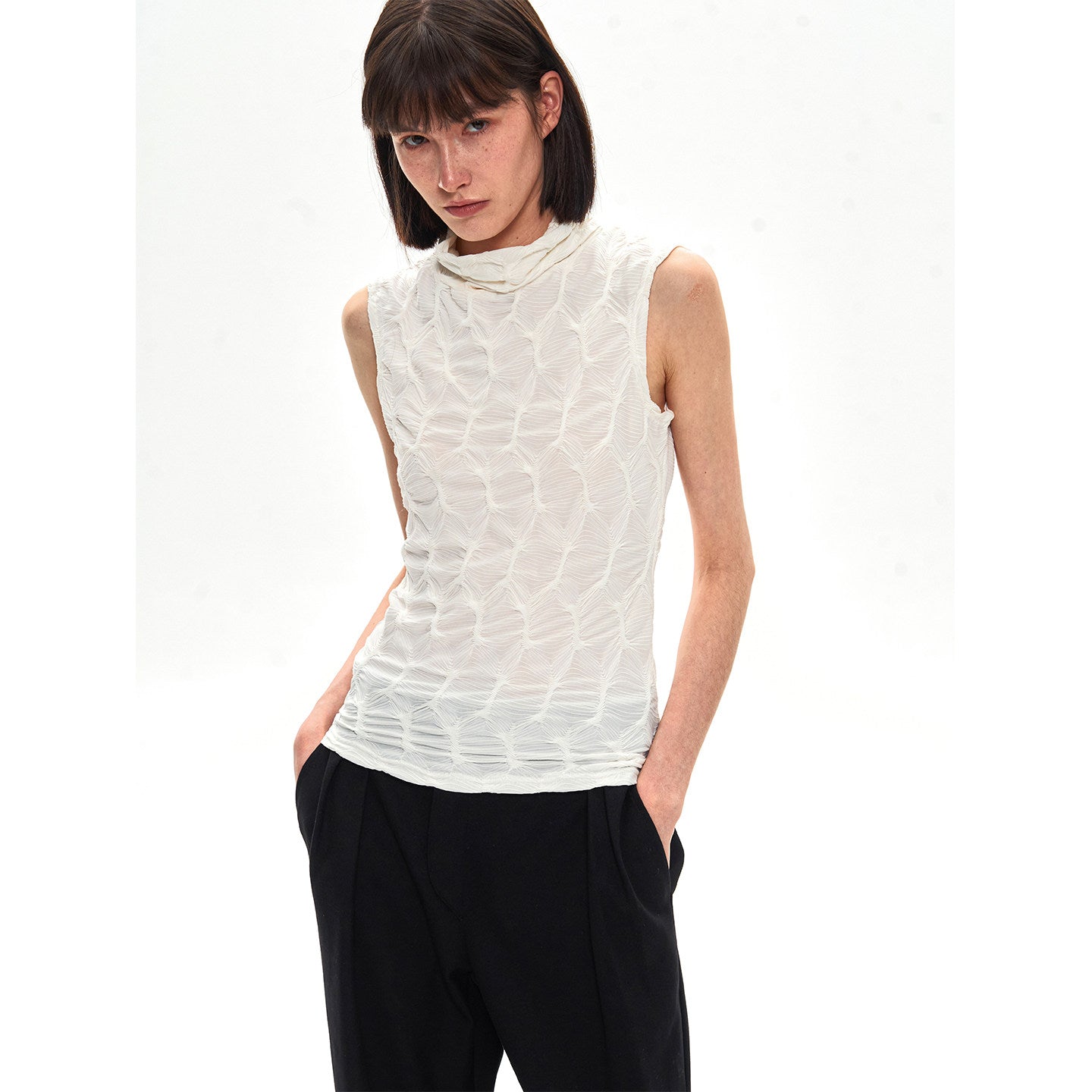 Honeycomb Plaid Shoulder Vest