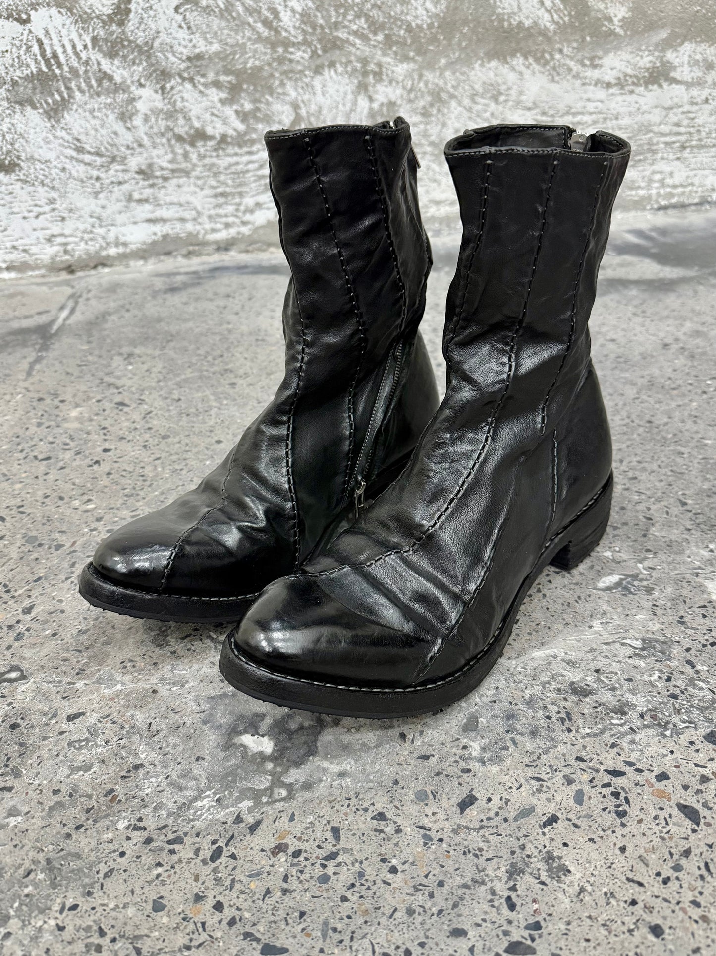 Kangaroo Leather Swivel Zipper Chelsea Boots