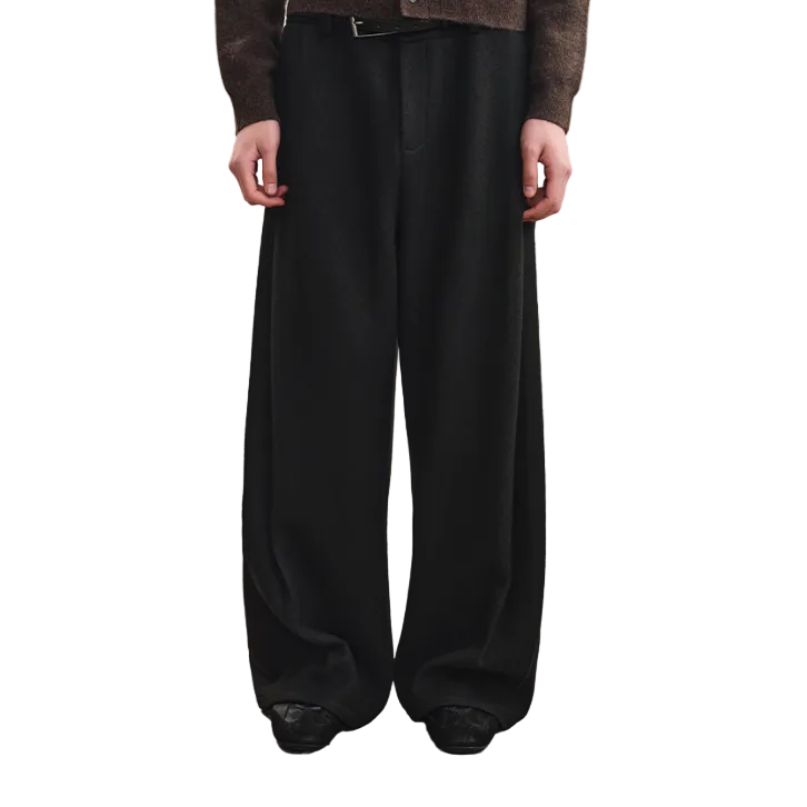 Fan-pleated woolen trousers