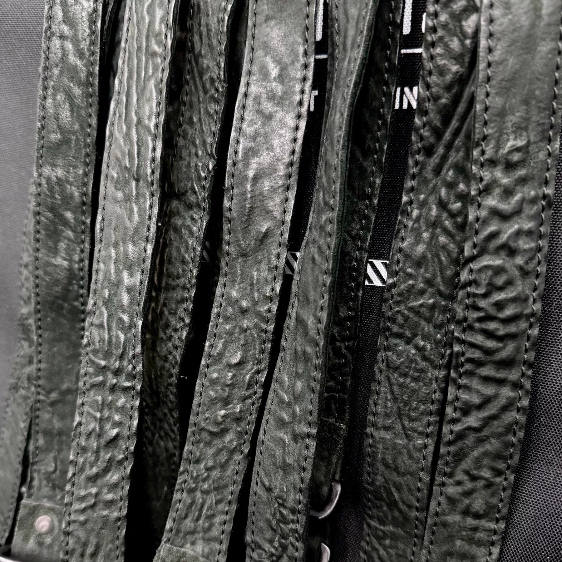 Horse leather dark copper buckle belt