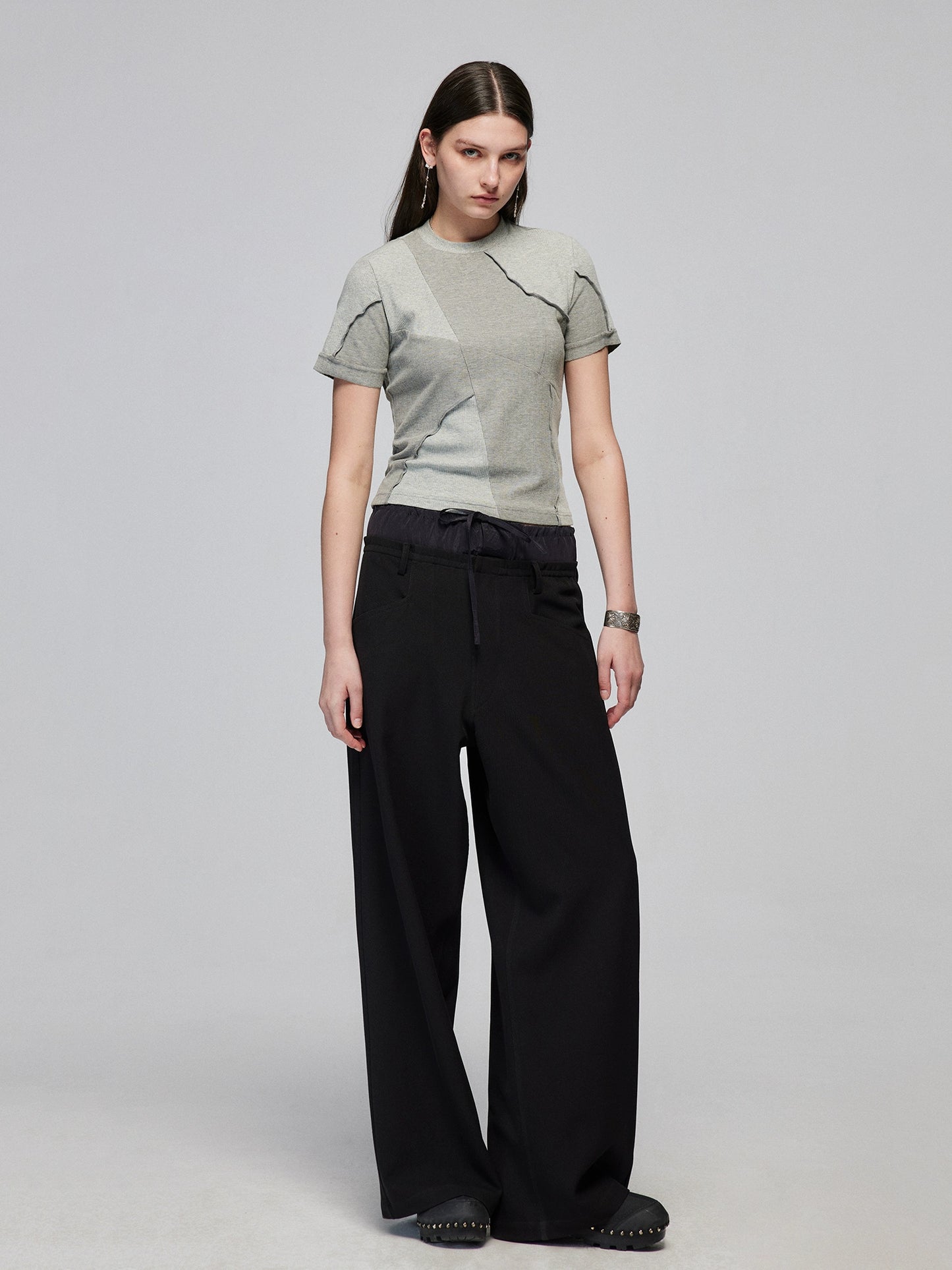 Multi panel slim-fit crewneck short sleeve T-shirt