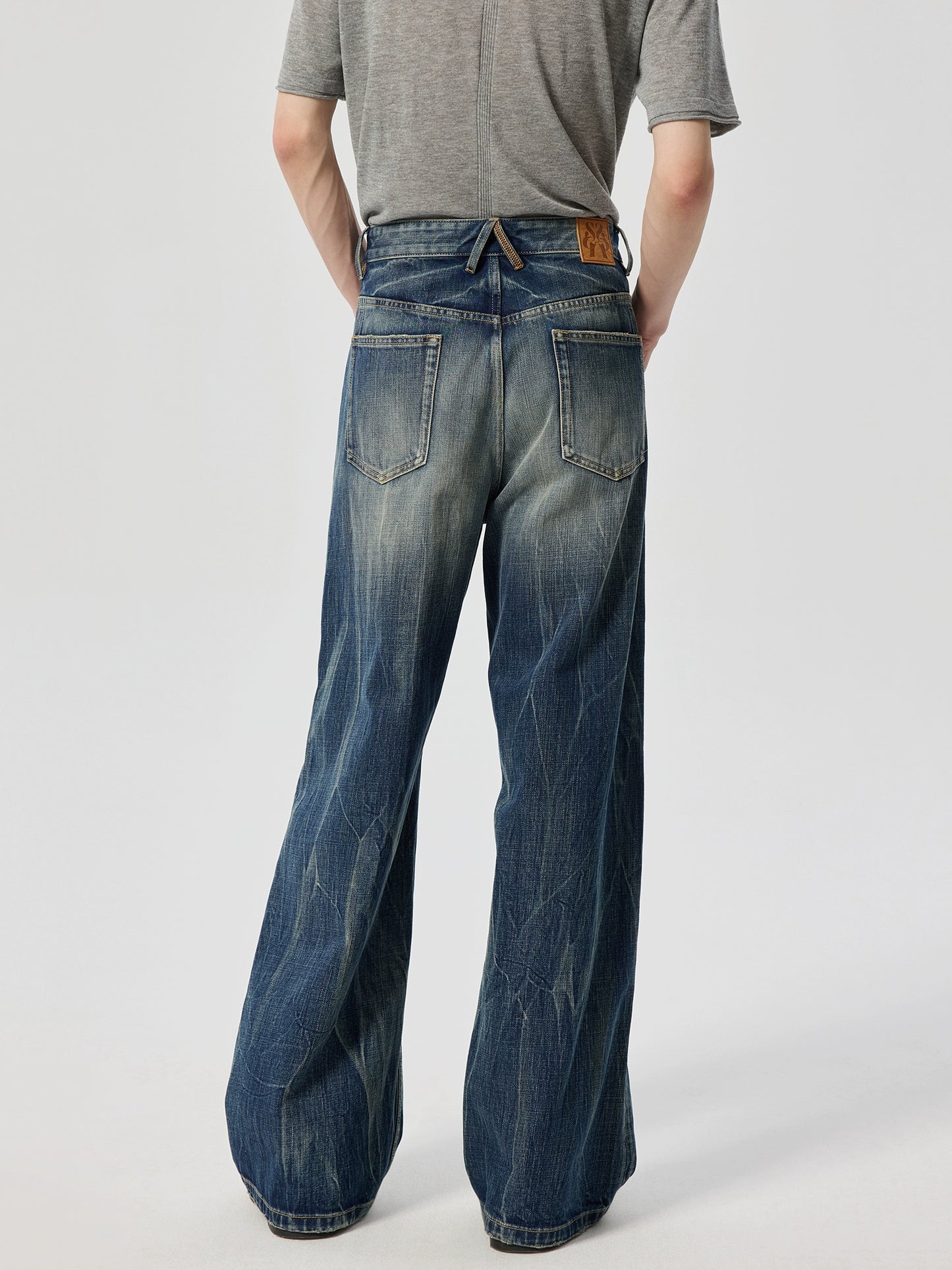 Lightning Wash Jeans
