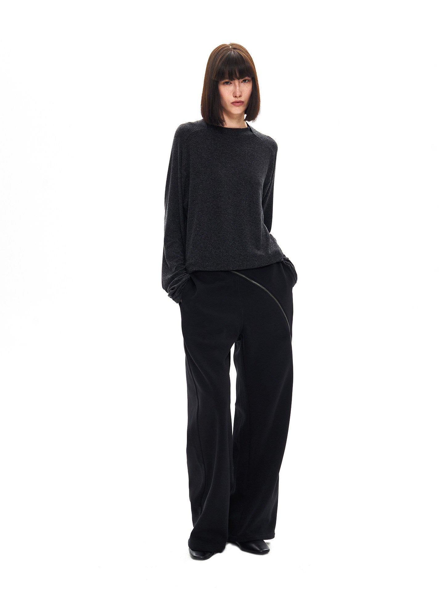 Curved Chain Knitted Sweatpants