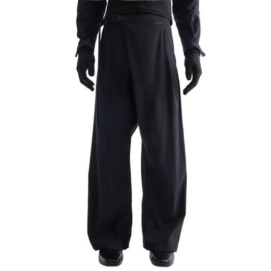 Buckle nylon trousers