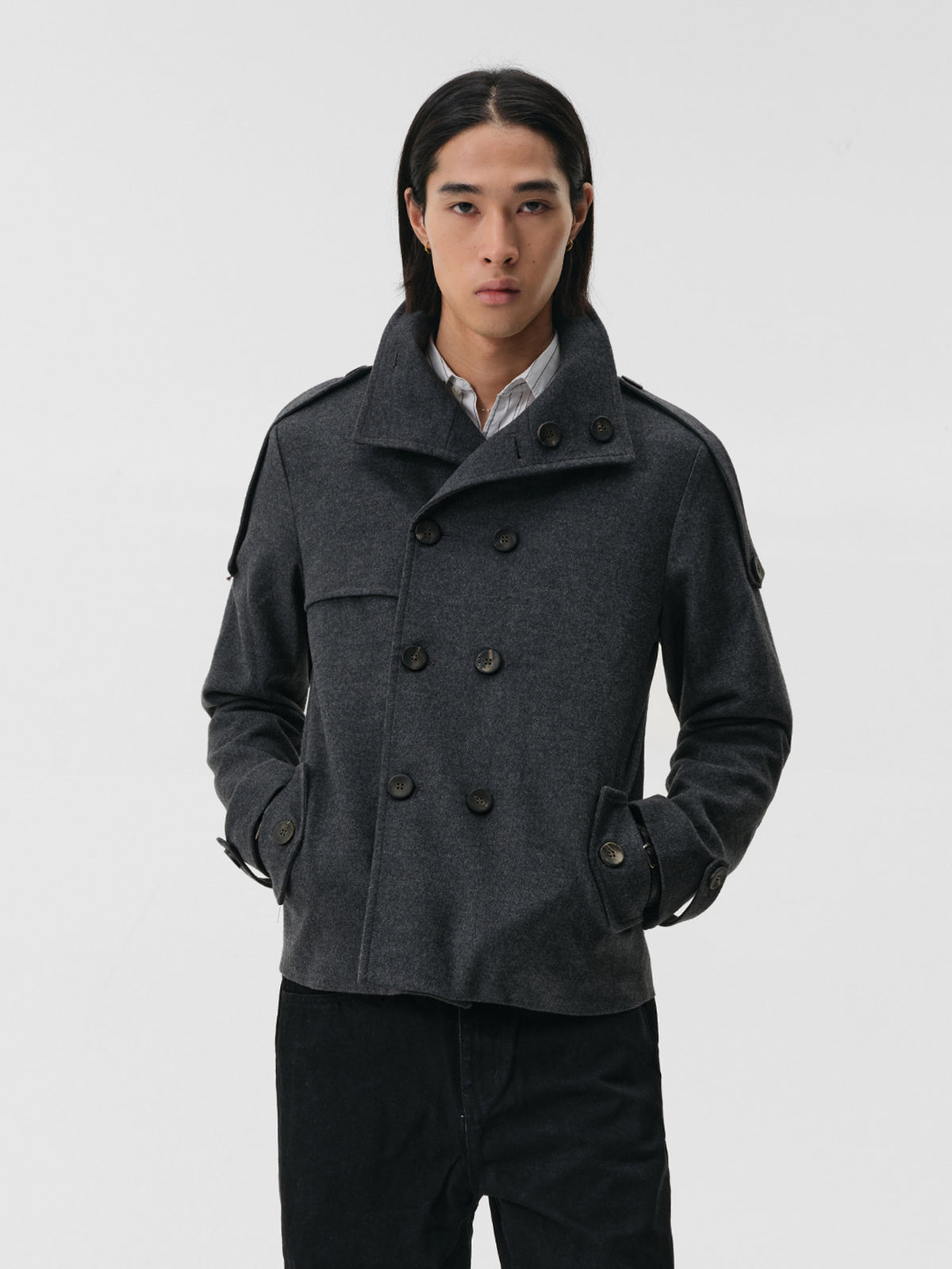 Double-breasted wool short coat