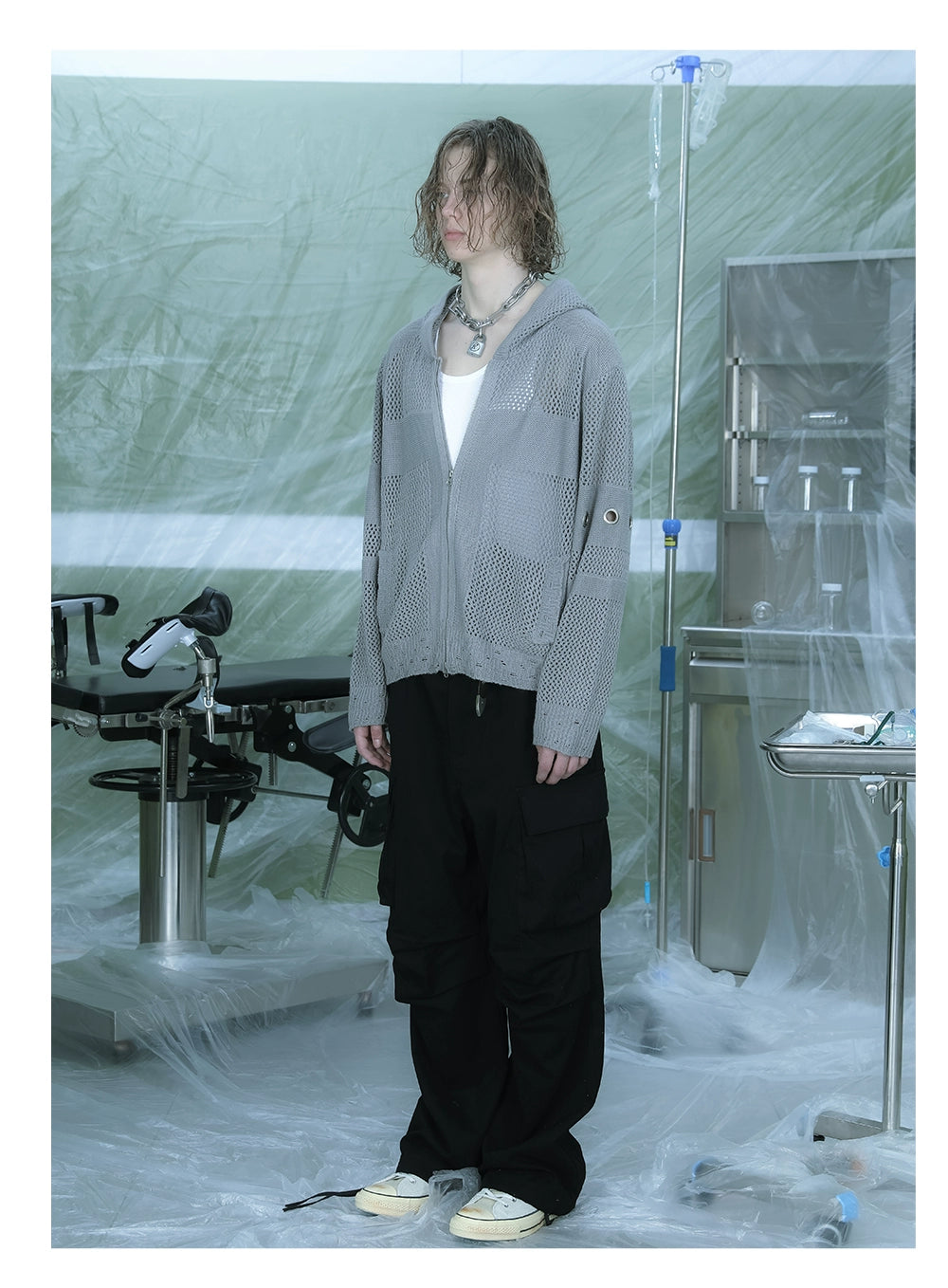 Cut-out Texture Hoodie