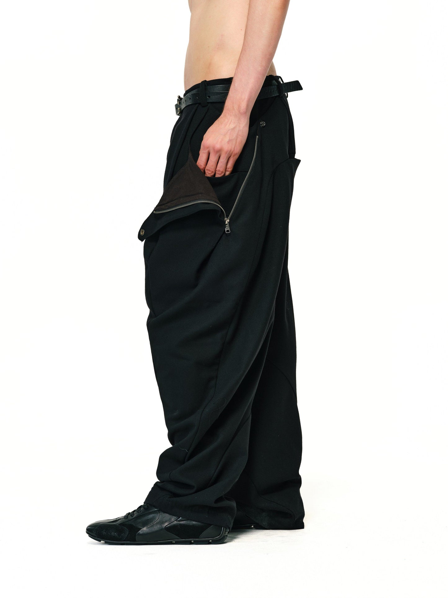 "MAESTRO"Spiral curved blade trousers