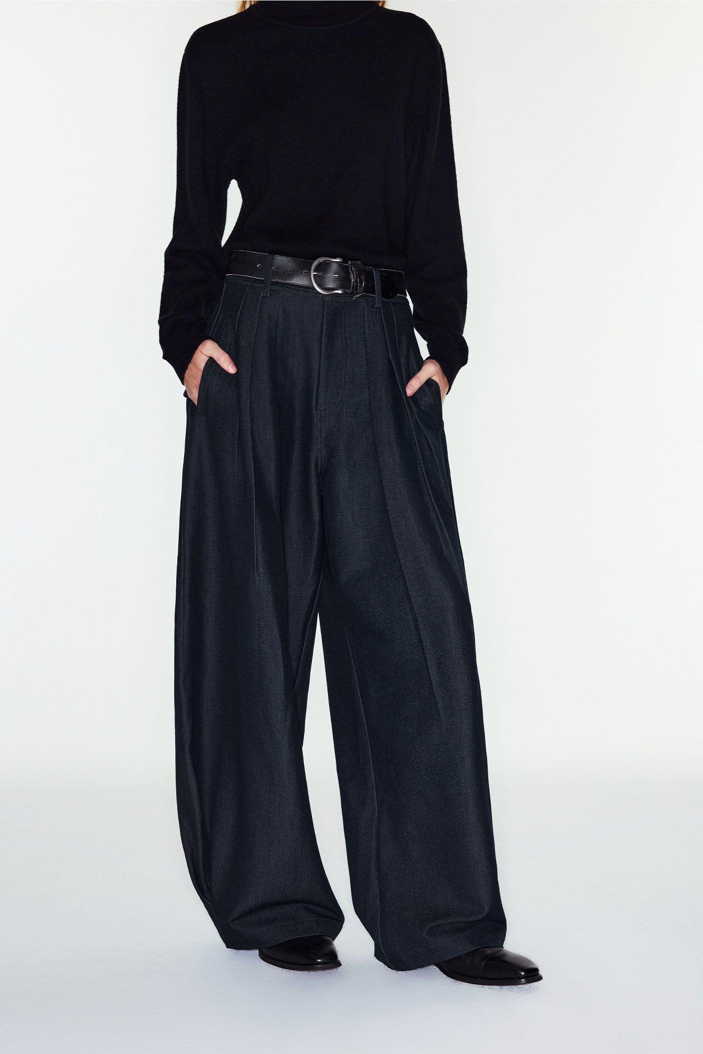 Loose banana denim pants