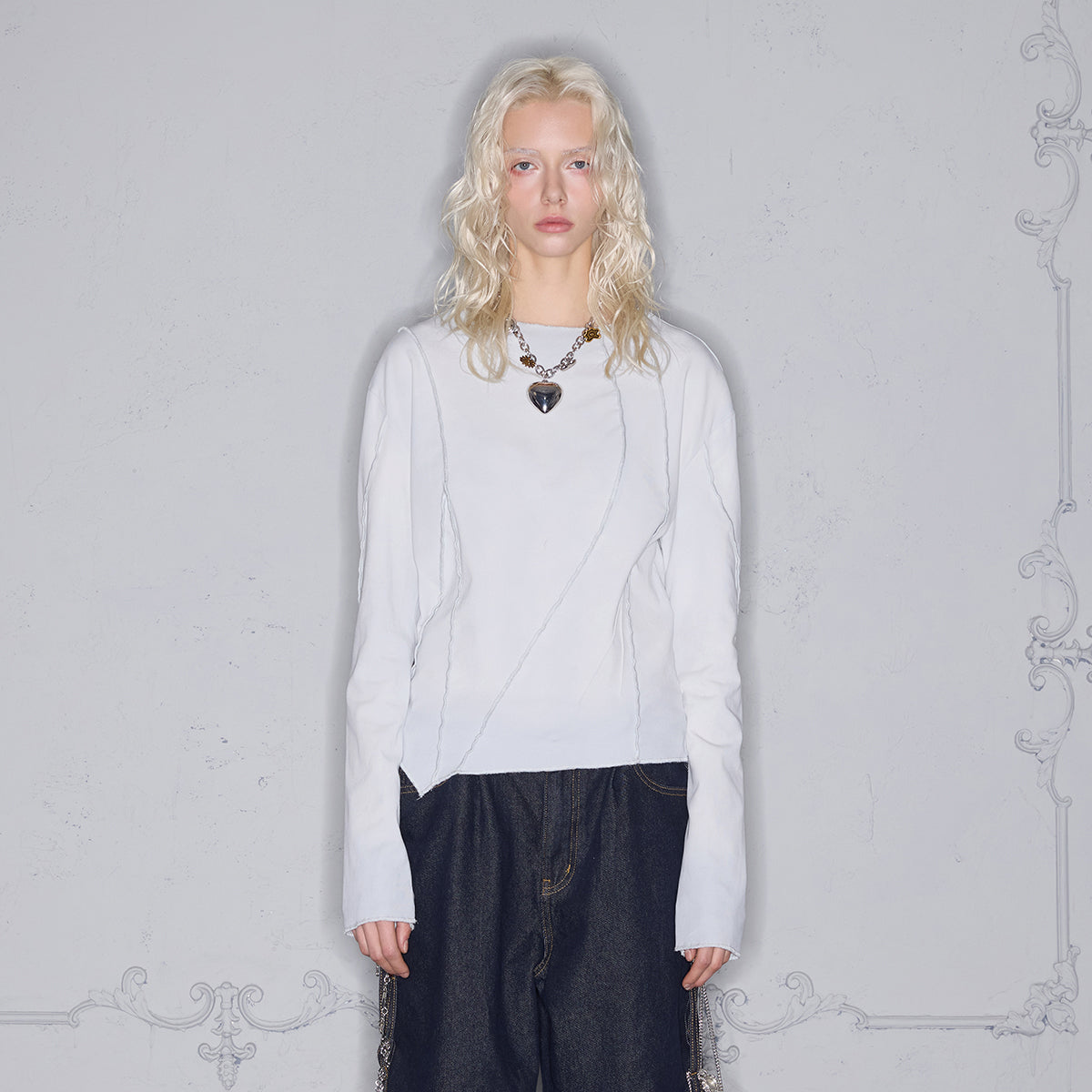 Irregular slim long sleeve T-shirt