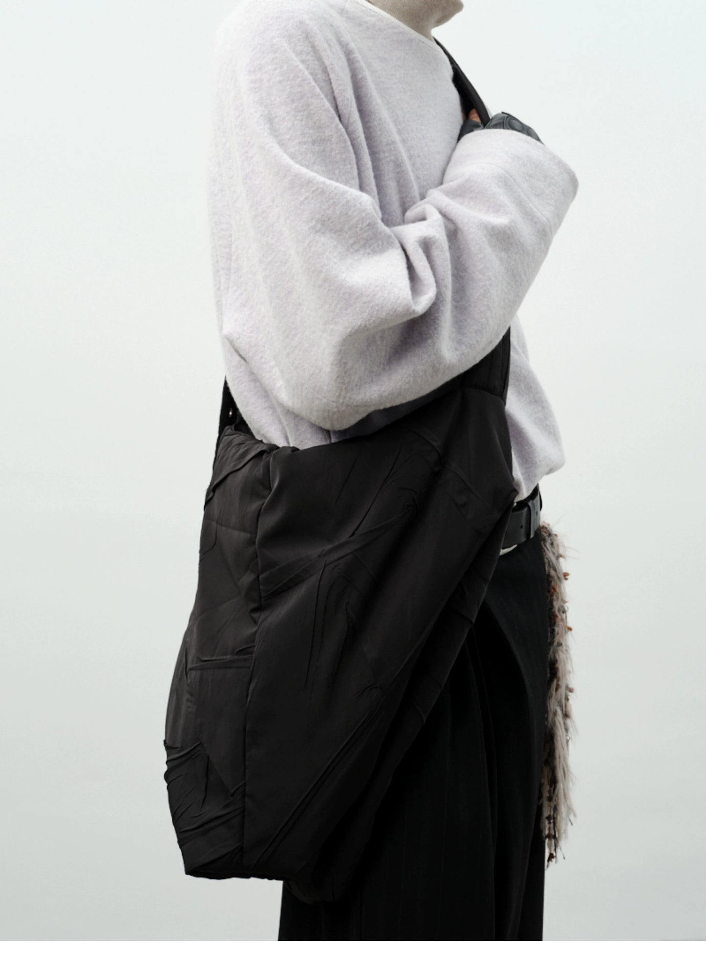 GRAINMUSTARD Thinsulate Cotton Pressed Shoulder Bag