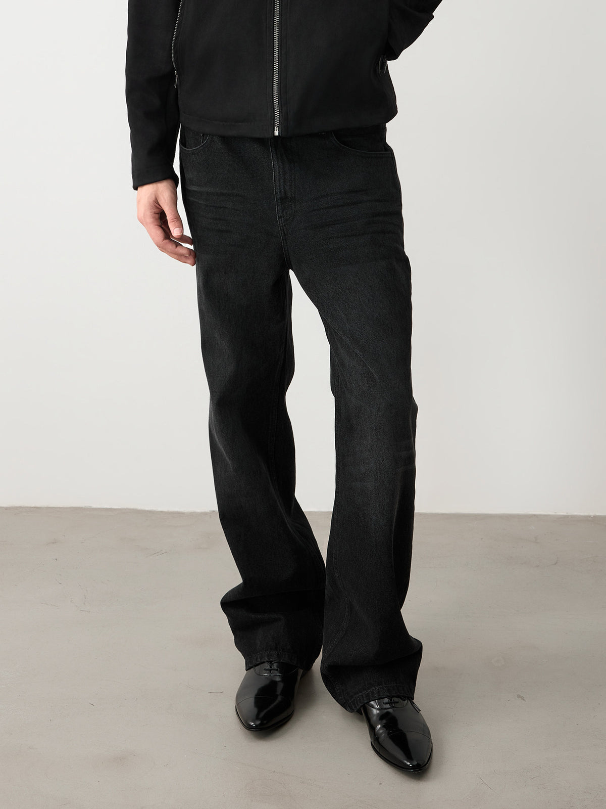 Straight-Leg Jeans