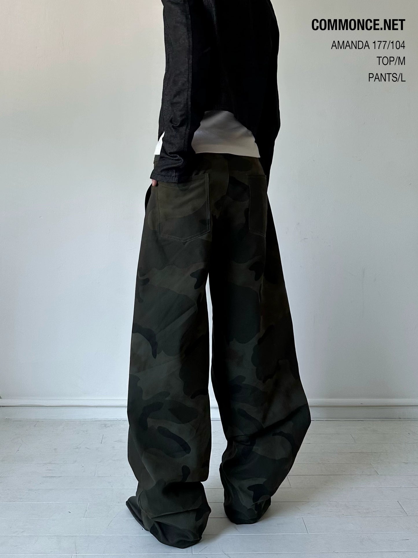 Camouflage Printed Scimitar Pants