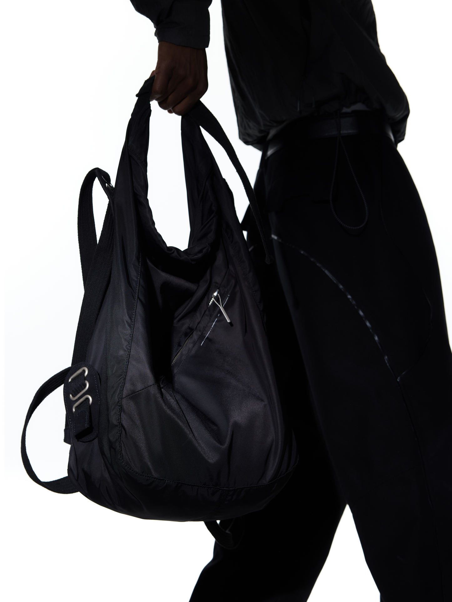 BEVAN UP Magnetic nylon bag